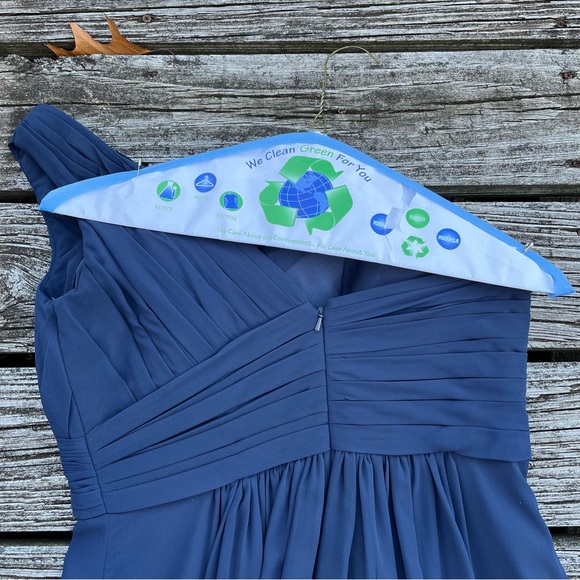 BILL LEVKOFF | One Shoulder Navy Bridesmaid’s Gown - Picture 6 of 9